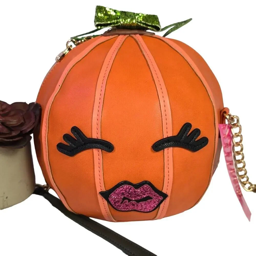 New Betsey Johnson KITSCH Oh My Gourd PUMPKIN Crossbody Bling Purse Halloween - Picture 2 of 7